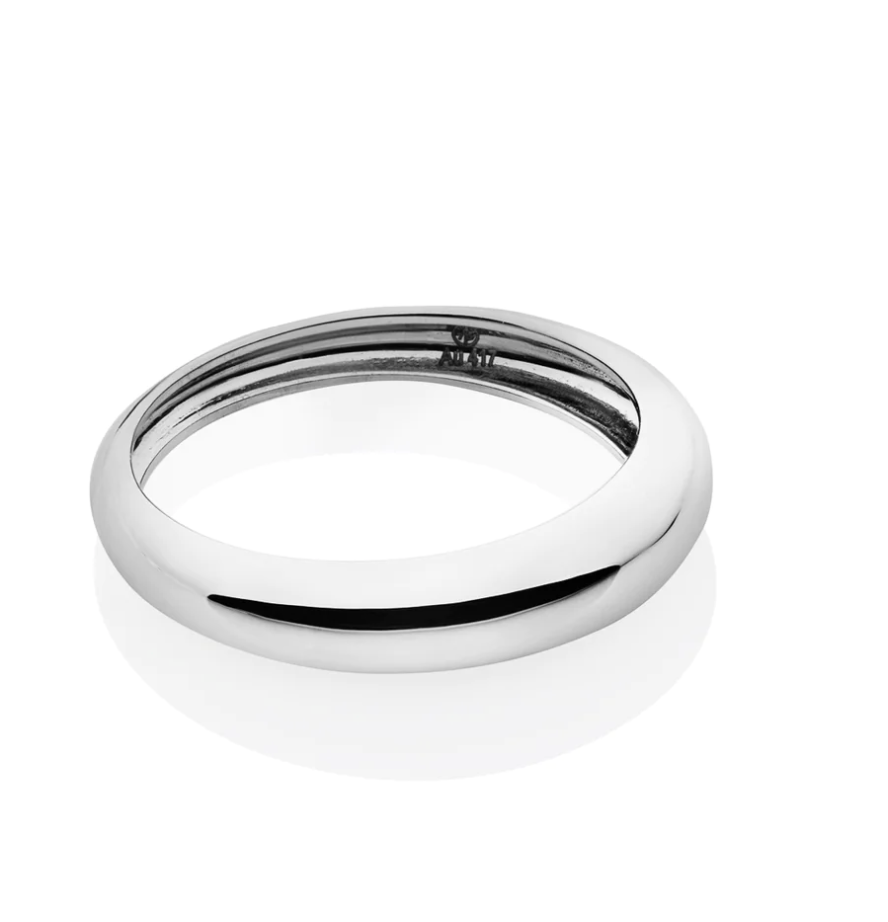 Aynur Abbott - R#70 Fine globe ring - silver