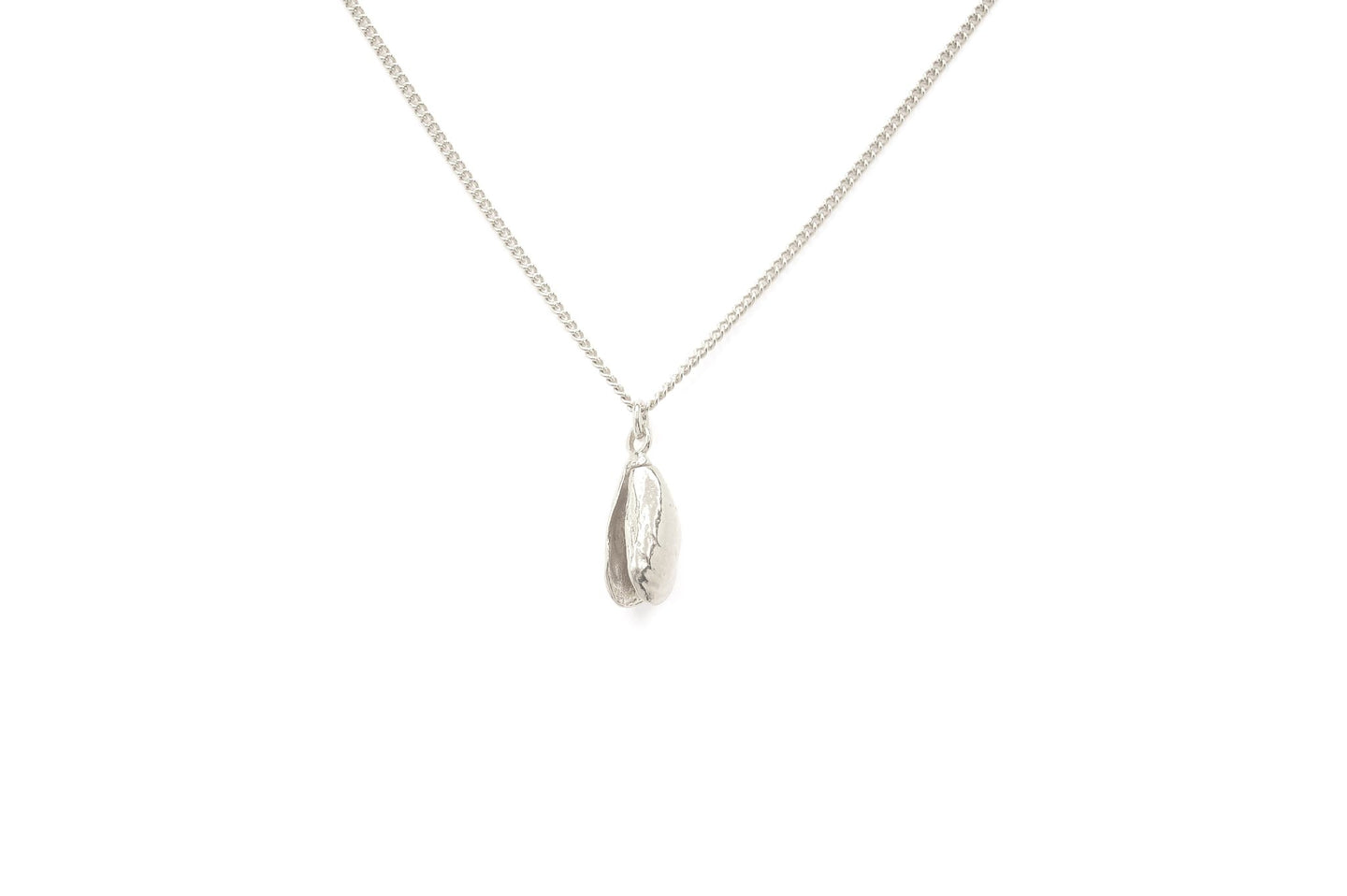 Wouters & Hendrix - NSC00600 - mussel necklace - silver